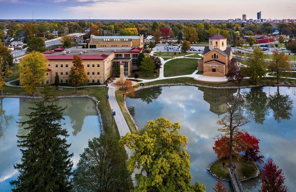 Learn to Throw University of Saint Francis