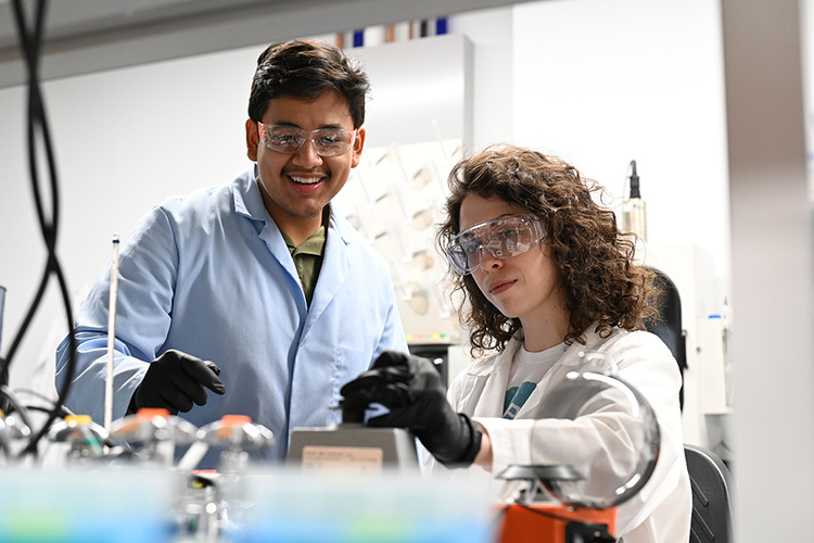 Cellular Journeys x Public Health: Careers in Healthcare and Research - Finding Your Path