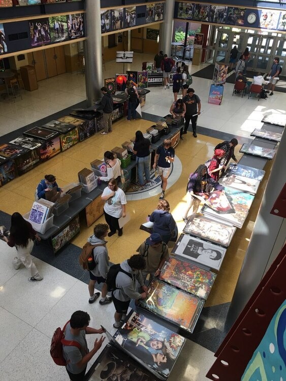 Picture of Poster Sale