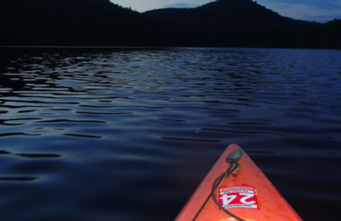 kayak tip in darkness