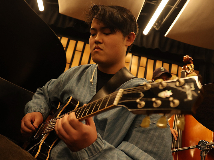 Chamber Music Showcase: Classical Guitar image