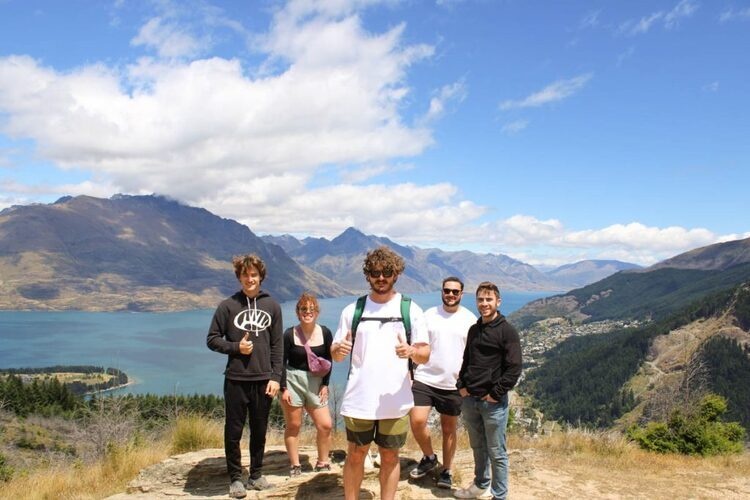 Featured image for New Zealand Winter Break: Info and Pizza Session