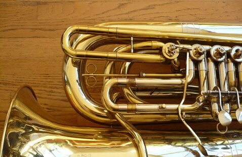 Tuba