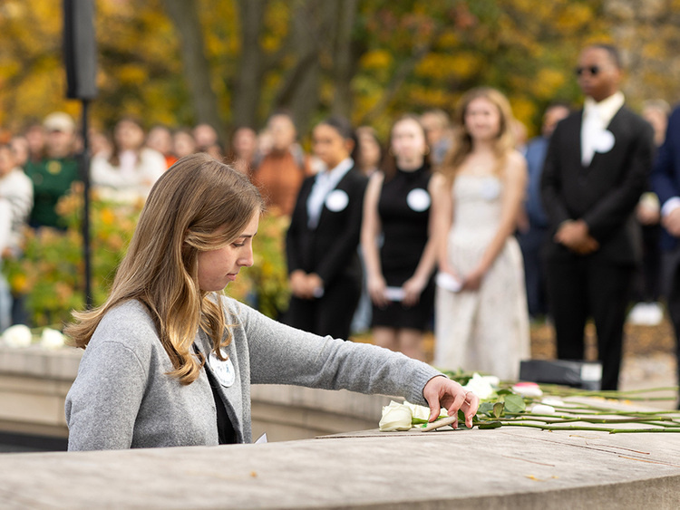 Remembrance Week Event: Rose-Laying Ceremony