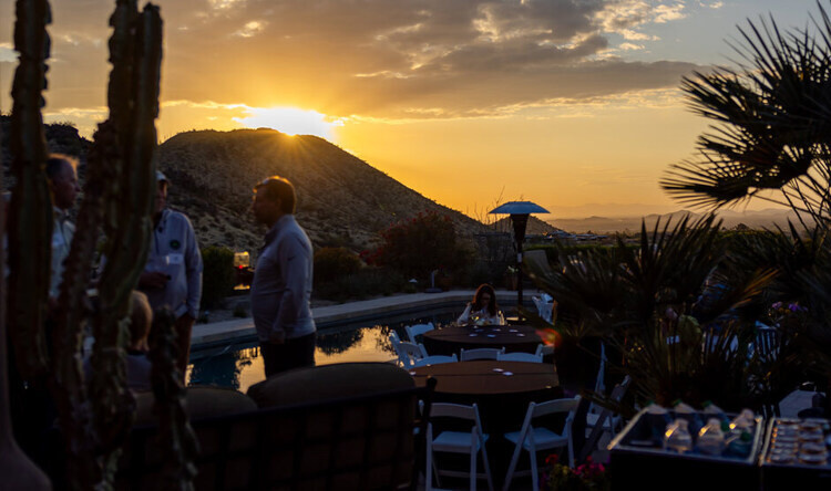 UND in Phoenix at théa at the Global Ambassador Hotel