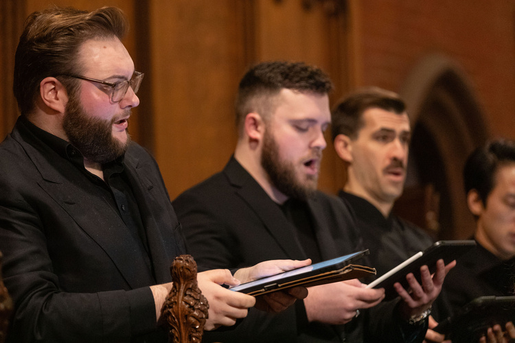 Yale Consort singing