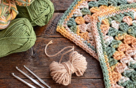 a crochet hook in the shape of a heart
