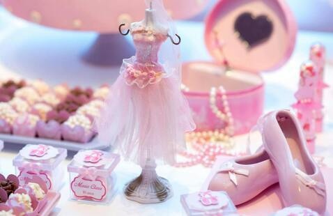 Copyright-free photo of a mini ballet dress on a mannequin