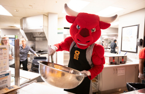 Friday in the Food Court