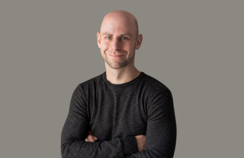 Headshot of Adam Grant