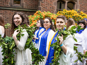 Graduating students line up for Laurel Parade