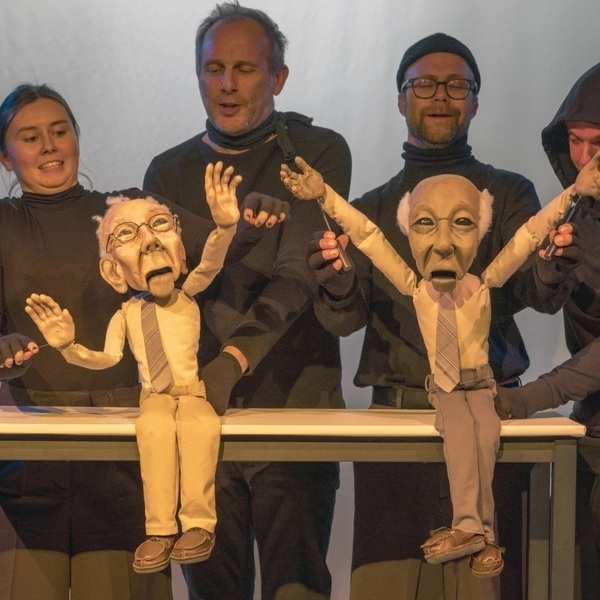 <a href='https://arts.stanford.edu/?event=workshop-puppetry-masterclass-with-blind-summit-theatres-mark-down' title='WORKSHOP | Puppetry Masterclass with Blind Summit Theatre’s Mark Down'>WORKSHOP | Puppetry Masterclass with Blind Summit Theatre’s Mark Down</a>