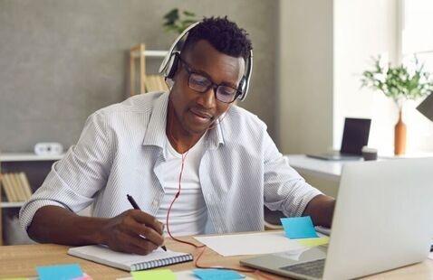Man studying online