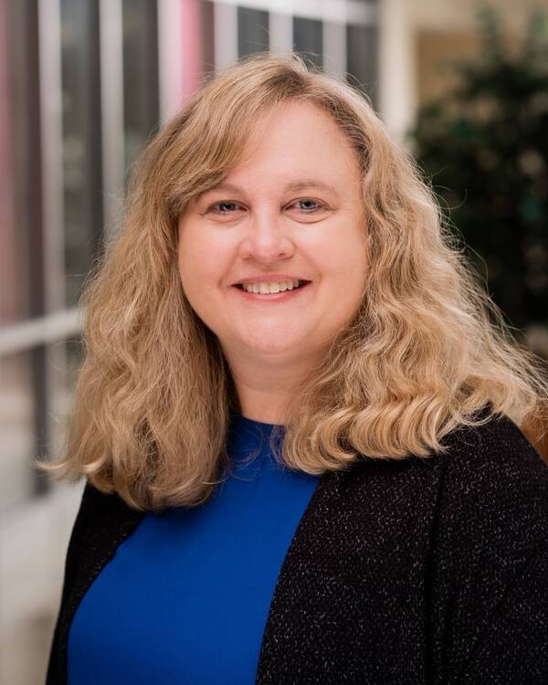 Headshot photo of Amy Ryan