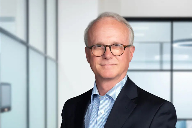 A headshot of Andrea Ponti