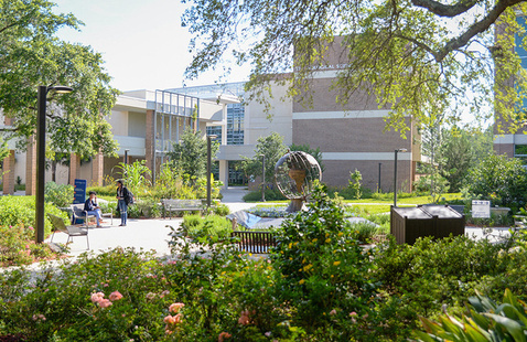 Round-about seating area in front of UNF building 51