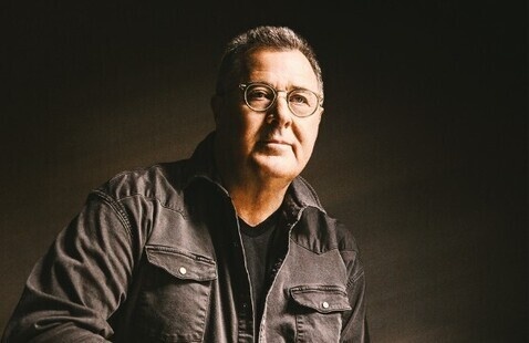Image of Vince Gill’s 50 Years From Home Tour