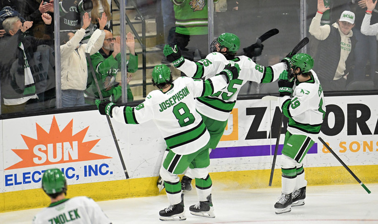 UND Hockey Watch Party - Boise at Legends Sports Pub & Grill