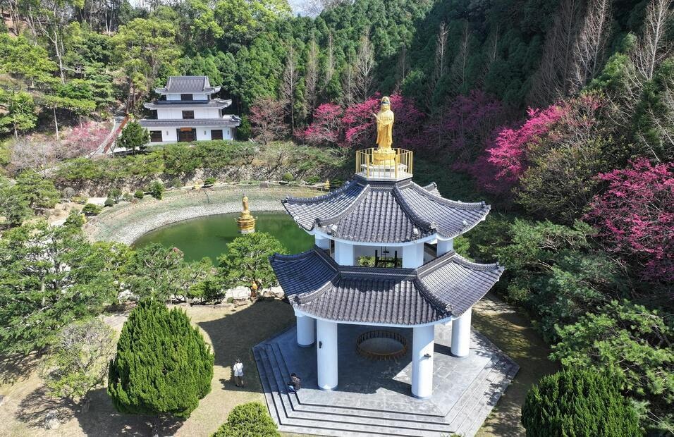 Join a celebration of storytelling, local history and community connection highlighting the Asia in St. Louis StoryMap and its impact on student learning and engagement at WashU, at this event held in Olin Library, Room 142.