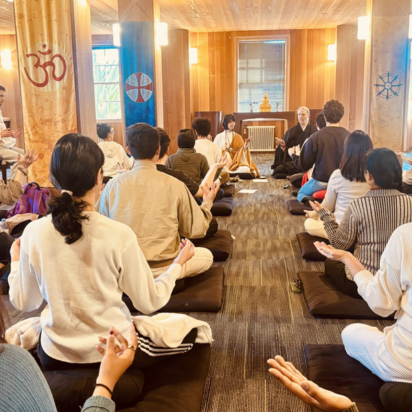 Retreat at Stanford Buddhist communities