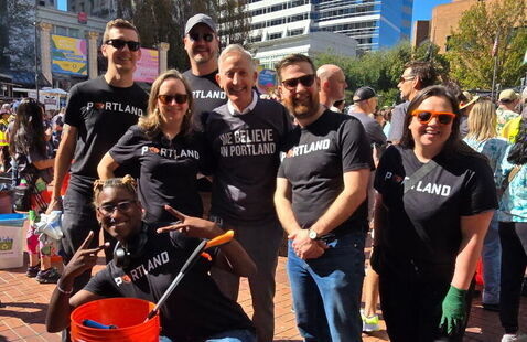 Group of Oregon State Beavers at fall 2025 clean up 