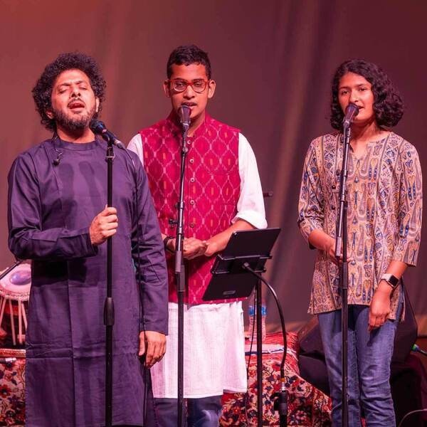 <a href='https://arts.stanford.edu/?event=sjw-presents-indian-jazz-journey-ft-mahesh-kale-george-brooks' title='SJW Presents: Indian Jazz Journey ft. Mahesh Kale & George Brooks'>SJW Presents: Indian Jazz Journey ft. Mahesh Kale & George Brooks</a>