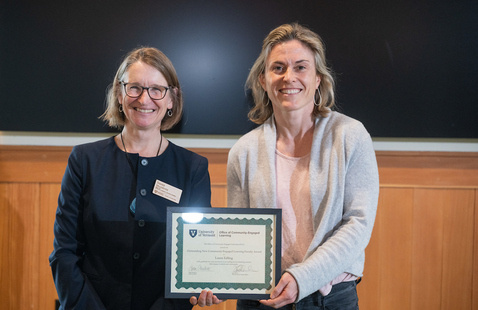 Laura Edling receives the CELO Award for Outstanding SL Faculty