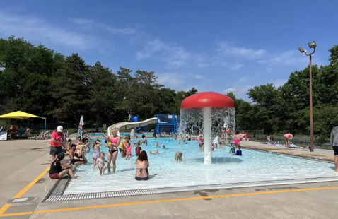 Deer Ridge Pool