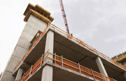 Image of Summit House Community Beam Signing