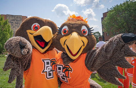 Freddie and Frieda mascots on campus