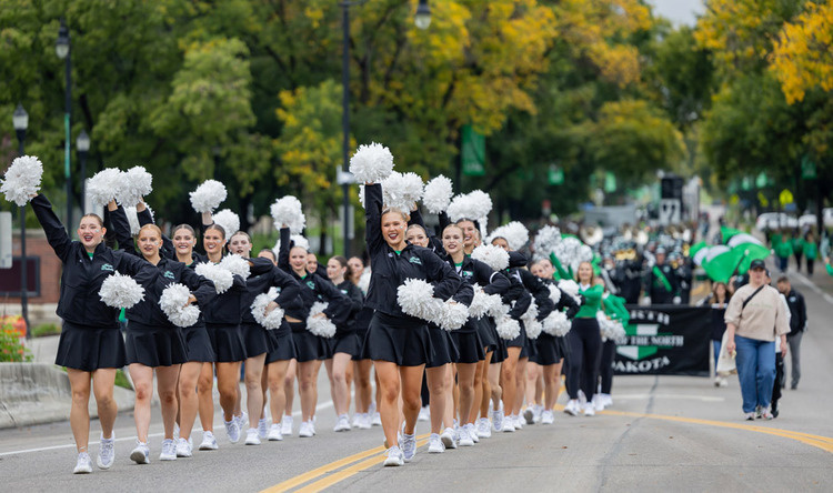 Homecoming Parade at Gorecki Alumni Center