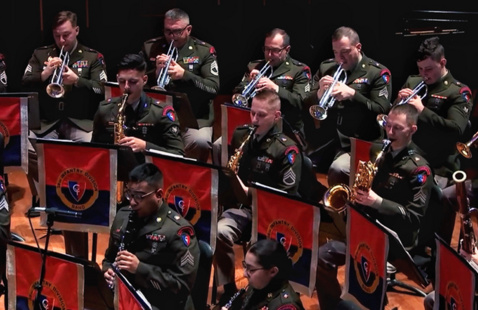 38th ID concert band performance