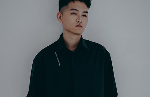 Friday's @ 4:00 Concert Series Presents: Feng Kang