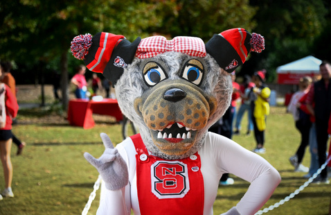 Ms. Wuf