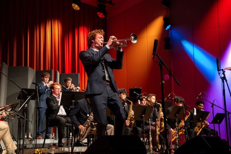 Soul & Gospel Revue | Frost Studio Jazz Band