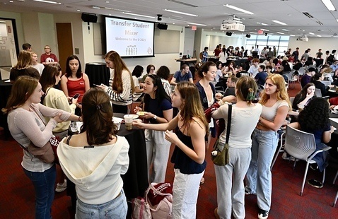 Transfer Students mixing and mingling with each other