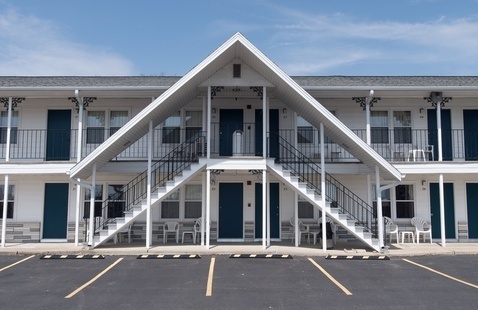 Top Hat Motel, Tom Jones, 2018