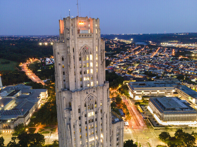 Cathedral of Learning Cinematic Light Show