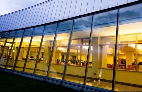 Dana Health Sciences Library exterior 