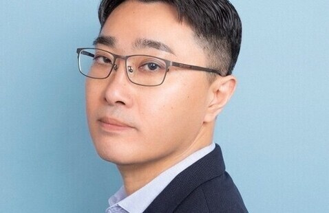 Sung Hoon Kang headshot