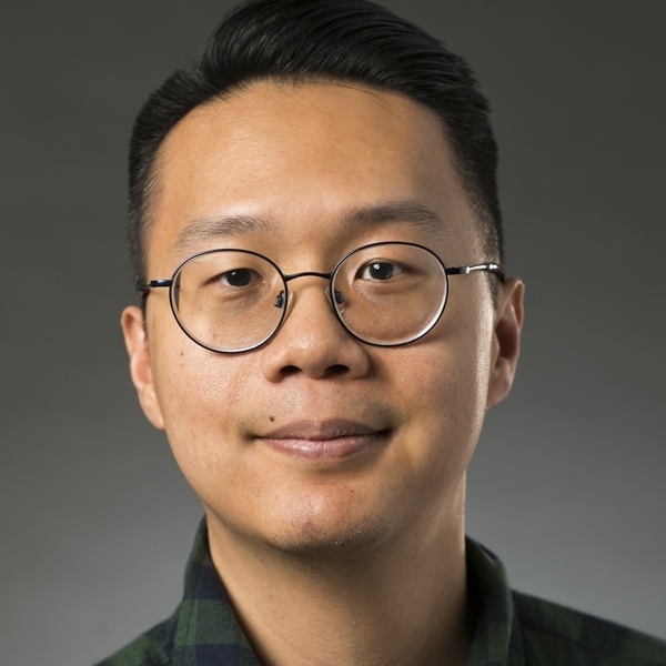 Headshot of James Lin