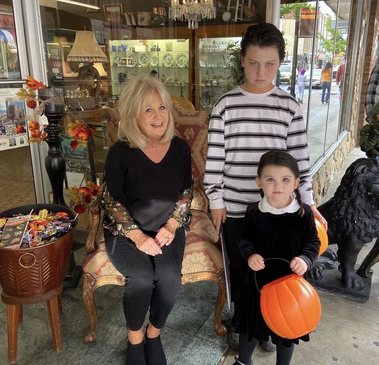 Downtown Trick Or Treating!