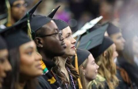 Photo of graduates at Commencement ceremony at BGSU
