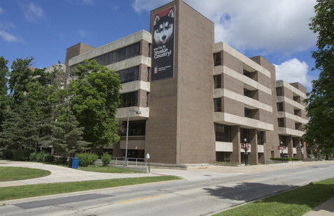 Founders Memorial Library